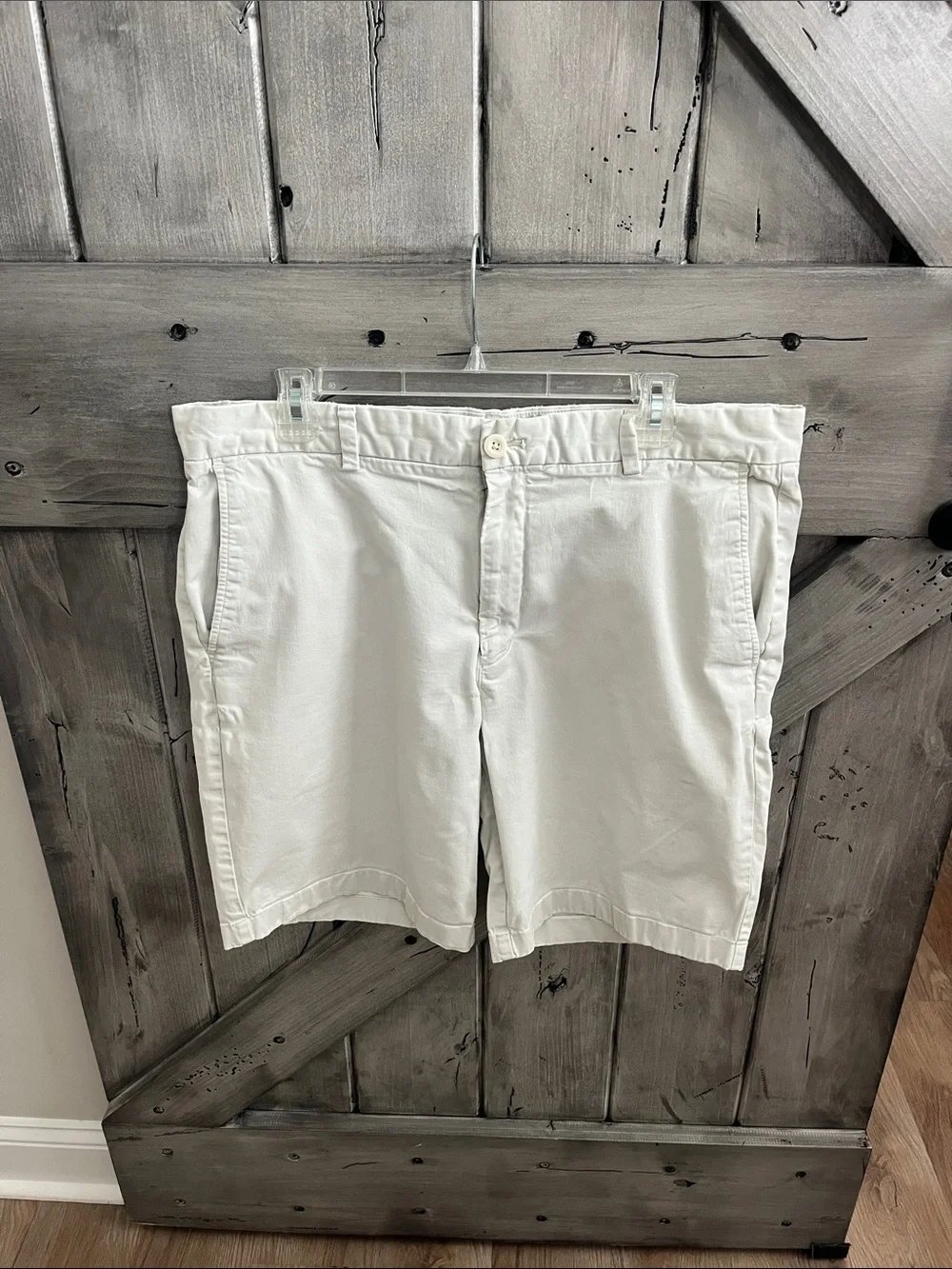 Vineyard Vines Men’s Flat Front Chino Shorts - color-stone